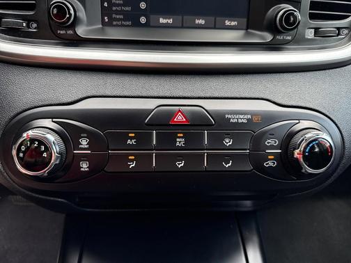 2020 Kia Sorento L