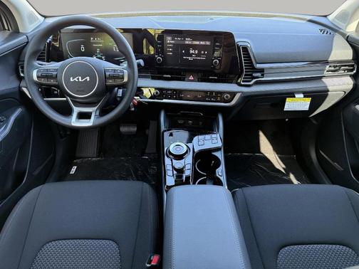 2025 Kia Sportage Hybrid LX