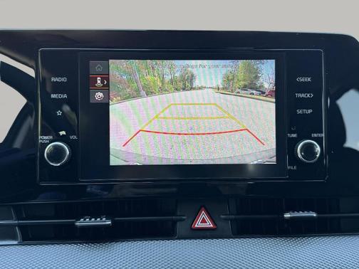 2025 Kia Sportage Hybrid LX