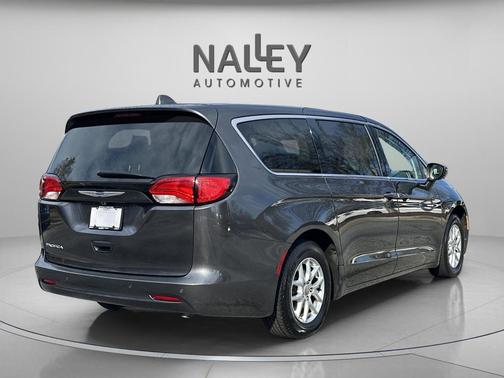 2019 Chrysler Pacifica LX