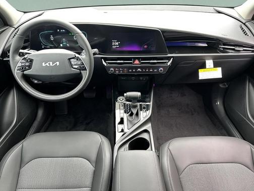 2025 Kia Niro EX