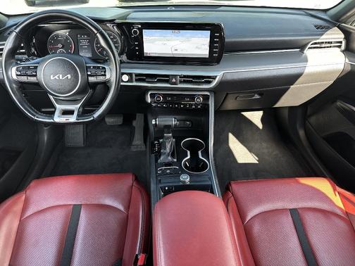2022 Kia K5 GT-Line