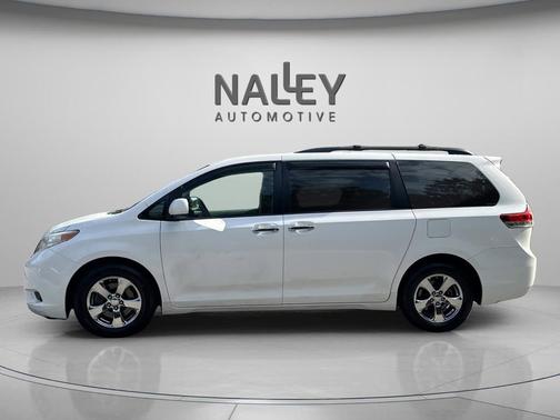2012 Toyota Sienna LE