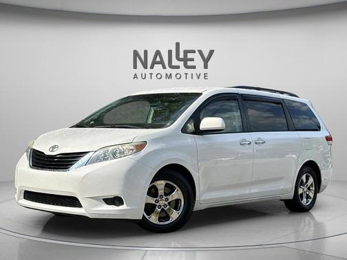 2012 Toyota Sienna LE