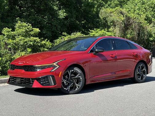 2025 Kia K5 GT-Line
