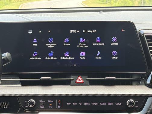 Gravity Gray 2023 Kia Sportage SX