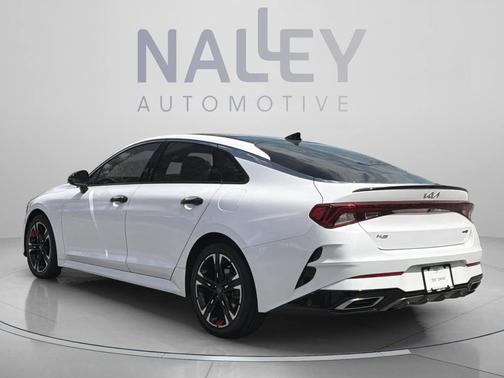 Glacial White Pearl 2022 Kia K5 GT-Line