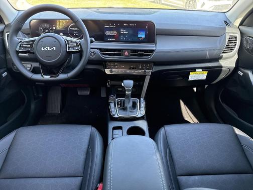 2025 Kia Seltos SX