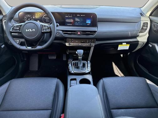 2025 Kia Seltos SX
