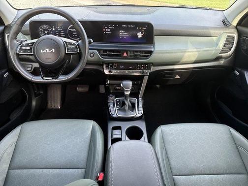 2024 Kia Seltos SX