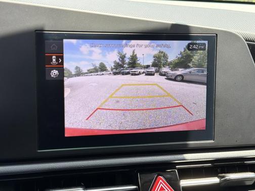 Runway Red 2025 Kia Niro LX