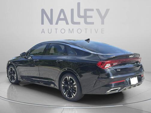 Ebony Black 2022 Kia K5 GT-Line