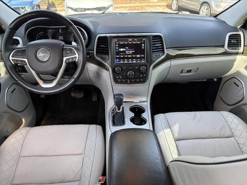 2018 Jeep Grand Cherokee Summit