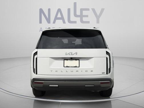 Glacial White Pearl 2027 Kia Telluride S
