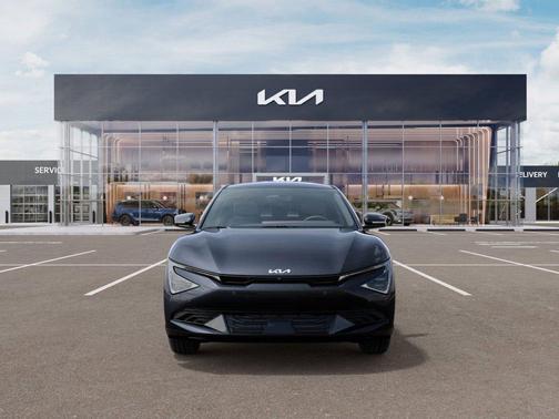 2025 Kia EV6 Light Long Range