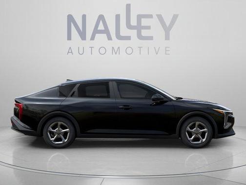 Aurora Black Pearl 2026 Kia K4 LX