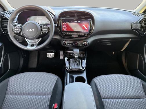 2024 Kia Soul S