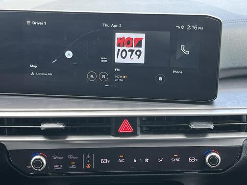 Glacial White Pearl 2025 Kia Sorento S