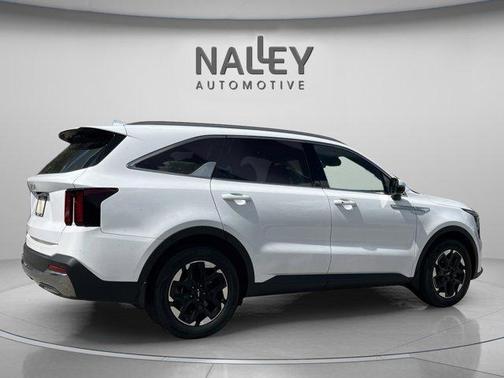 Glacial White Pearl 2025 Kia Sorento S