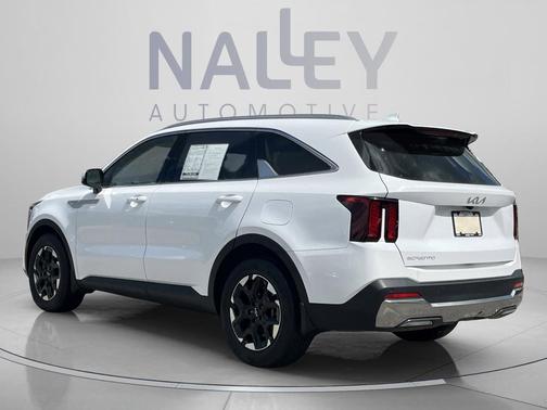 Glacial White Pearl 2025 Kia Sorento S