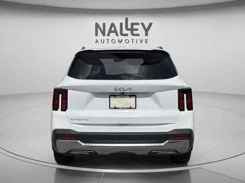 Glacial White Pearl 2025 Kia Sorento S