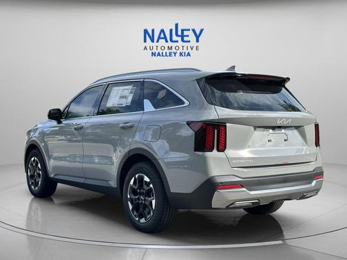 2025 Kia Sorento S