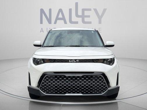 Snow White Pearl 2023 Kia Soul EX