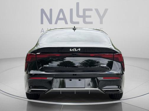 Aurora Black Pearl 2026 Kia K5 GT-Line