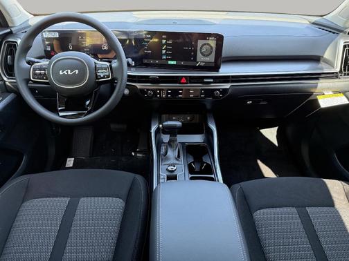 2025 Kia Sorento LX