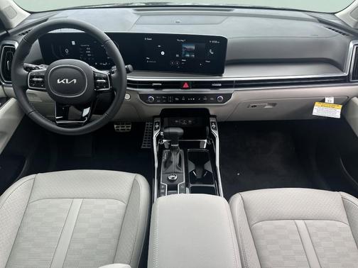 2025 Kia Sorento SX