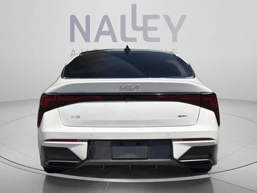 Snow White Pearl 2025 Kia K5 GT-Line