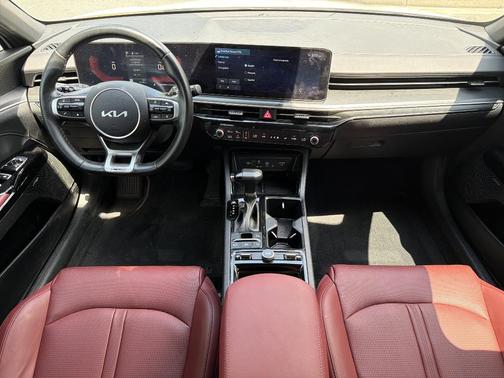 Snow White Pearl 2025 Kia K5 GT-Line
