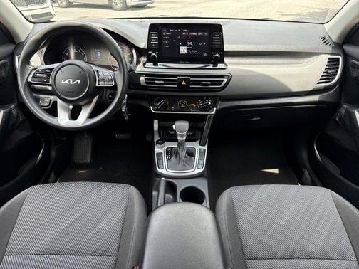 2022 Kia Seltos LX