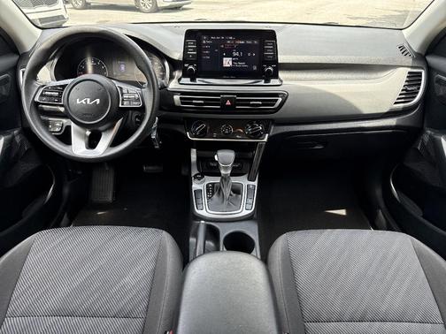 2022 Kia Seltos LX
