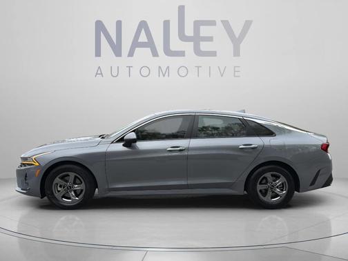 Everlasting Silver 2023 Kia K5 LXS