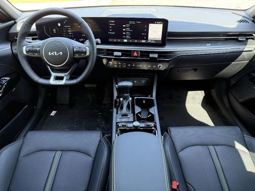 2025 Kia K5 GT