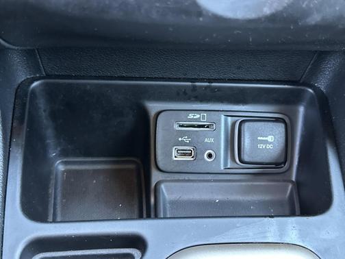 2017 Jeep Cherokee Altitude