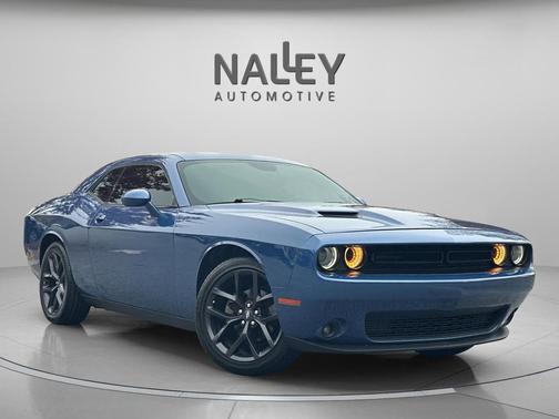 2021 Dodge Challenger SXT