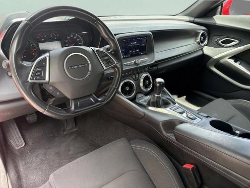 2020 Chevrolet Camaro 1LS