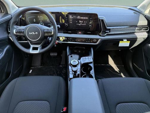 Fusion Orange 2025 Kia Sportage Hybrid LX