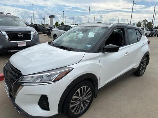 2021 Nissan Kicks SV