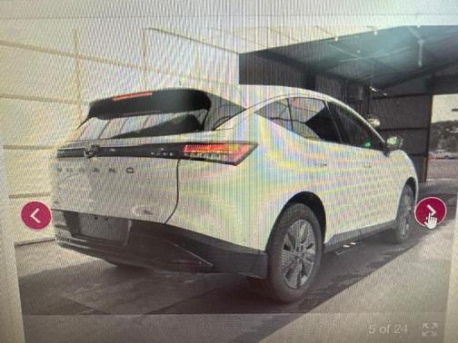 Everest White P 2025 Nissan Murano SL