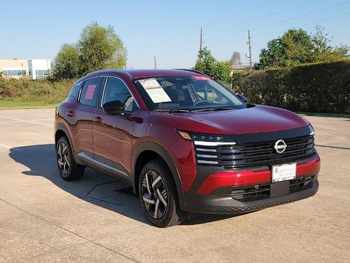 Scarlet Ember T 2026 Nissan Kicks SV