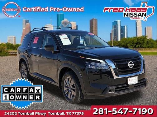 2025 Nissan Pathfinder SV