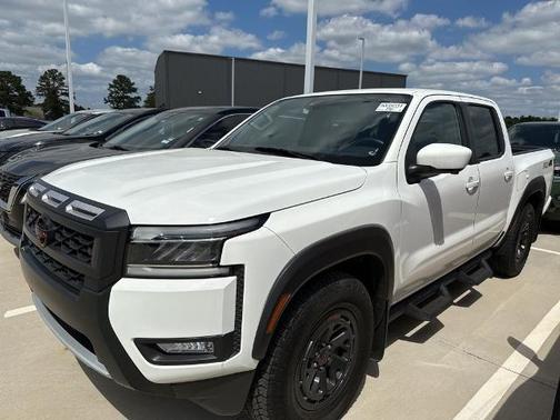 Glacier White 2025 Nissan Frontier PRO-X