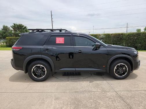 2024 Nissan Pathfinder Rock Creek