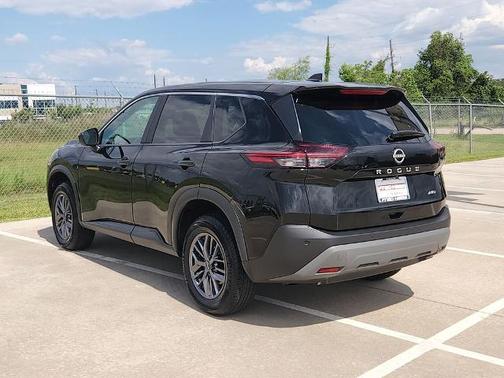 2023 Nissan Rogue S