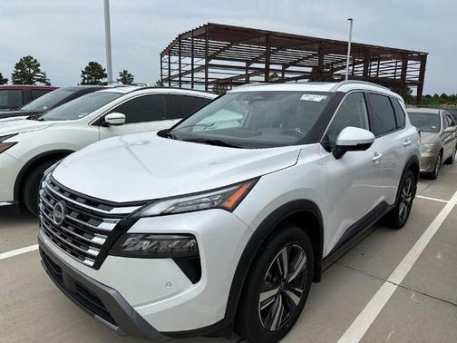 2024 Nissan Rogue SL