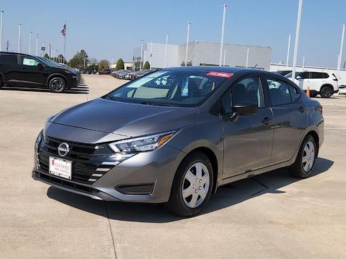 2025 Nissan Versa 1.6 S