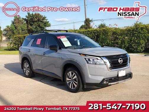 2022 Nissan Pathfinder SL